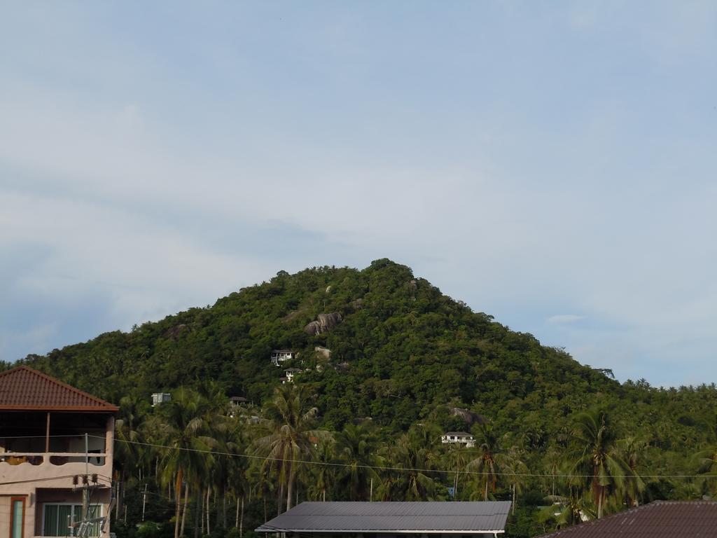 Long House Hotel Ko Tao Esterno foto